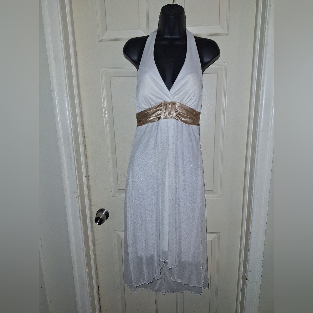 Speechless dress sleevless size medium